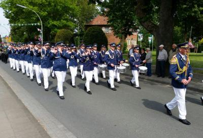 Am 17. Mai 2015 nahmen wir am Festumzug beim Schützenfest der St. Antonius Schützenbruderschaft Benteler e.V. teil.